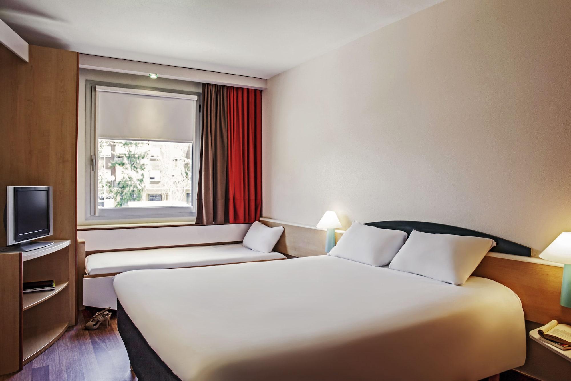Hotel Ibis Lisboa Saldanha Екстериор снимка