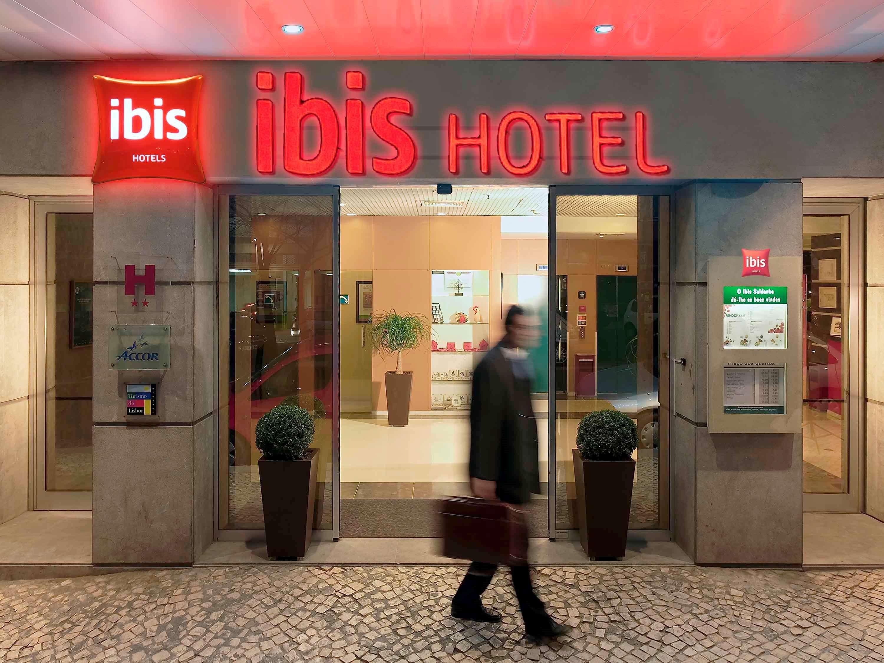 Hotel Ibis Lisboa Saldanha Екстериор снимка