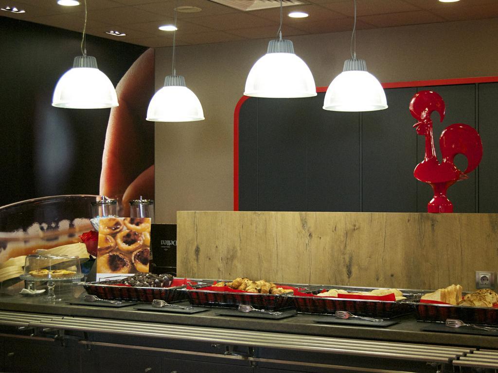 Hotel Ibis Lisboa Saldanha Екстериор снимка