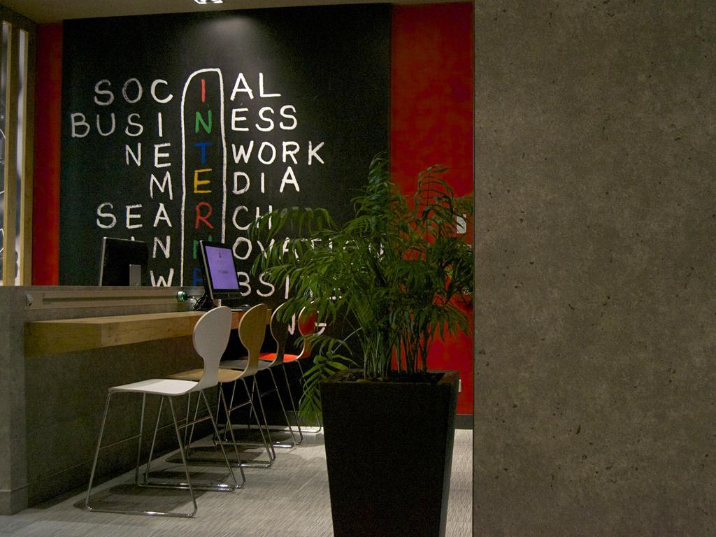 Hotel Ibis Lisboa Saldanha Екстериор снимка